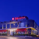 Ibis Airport