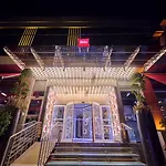 Ibis Airport Hotel