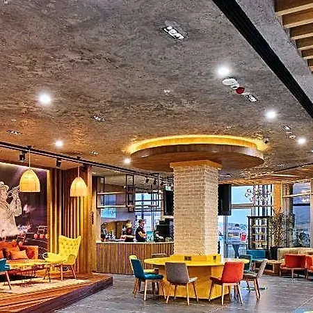 Ibis Airport Hotel