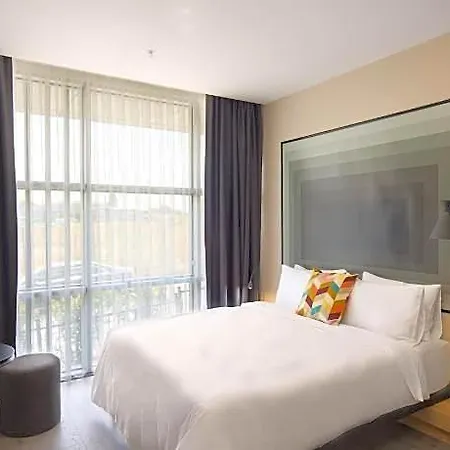 Hotel Ibis Airport