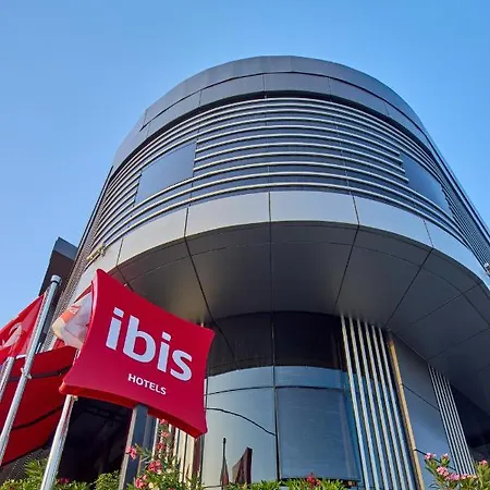 Ibis Airport Hotell
