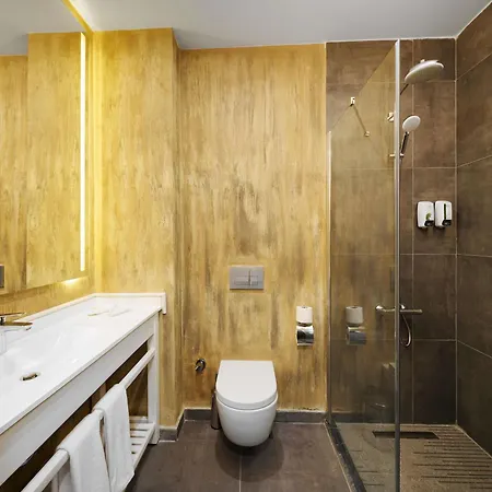 Ibis Airport Hotell Istanbul