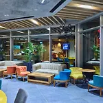 Ibis Airport Hotel 4*