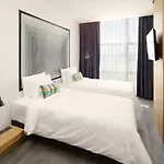 Hotel Ibis Airport