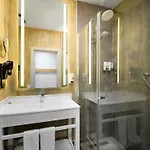 Ibis Airport Hotel
